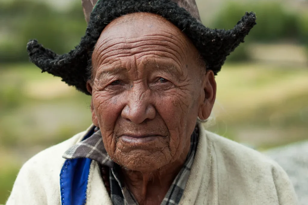 Oude man in Ladakh