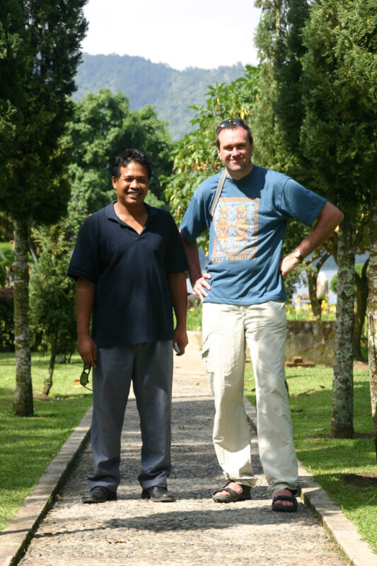 Ketut en Jan in 2006