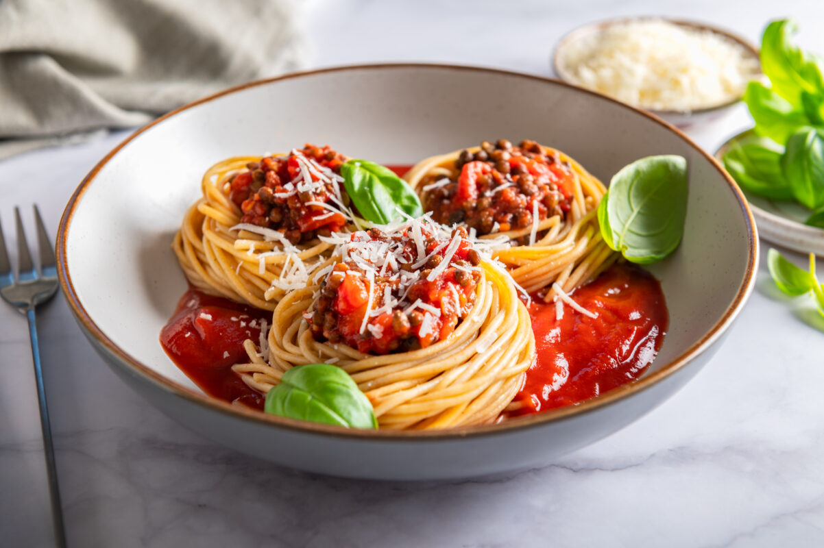 Vegan spaghetti bolognese met linzen