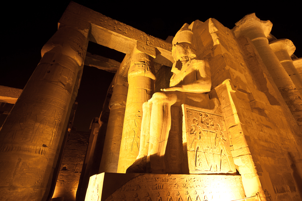 Standbeeld van Ramses II, Luxortempel tempels Egypte