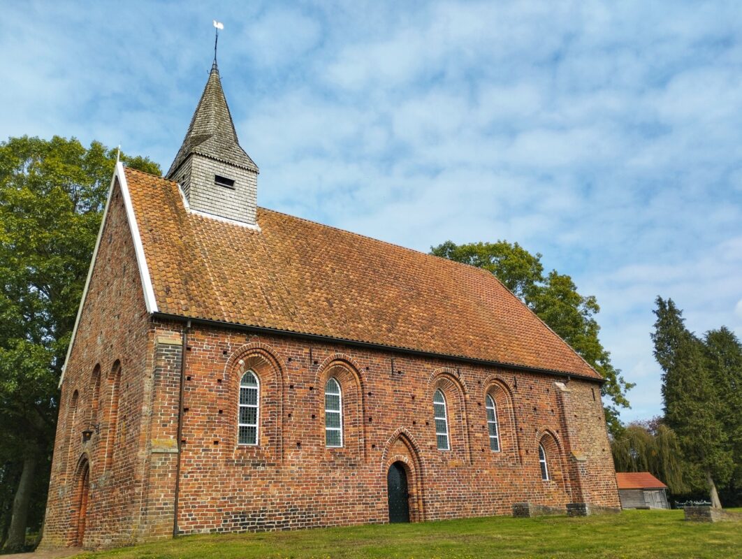 De Zweelerkerk, het “Van Gogh-kerkje” in Zweeloo.