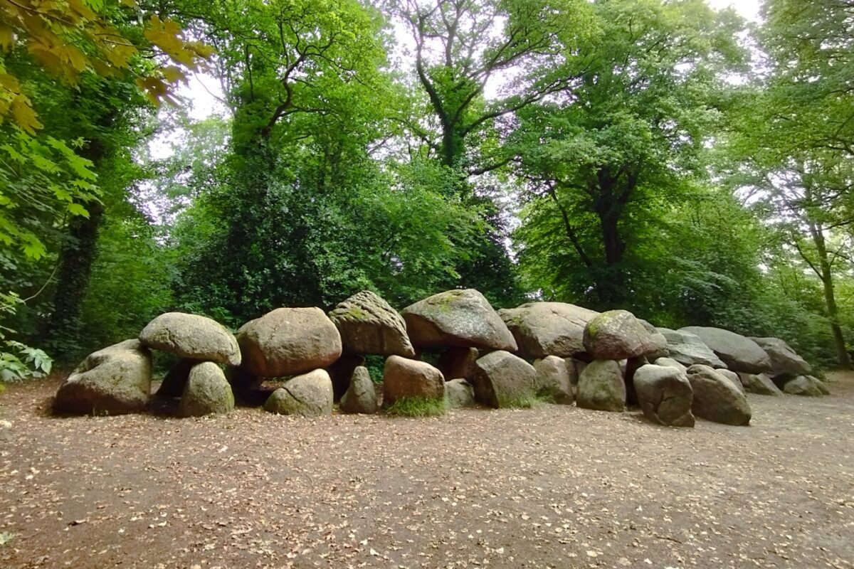 Drenthe feitjes Hunebed D27