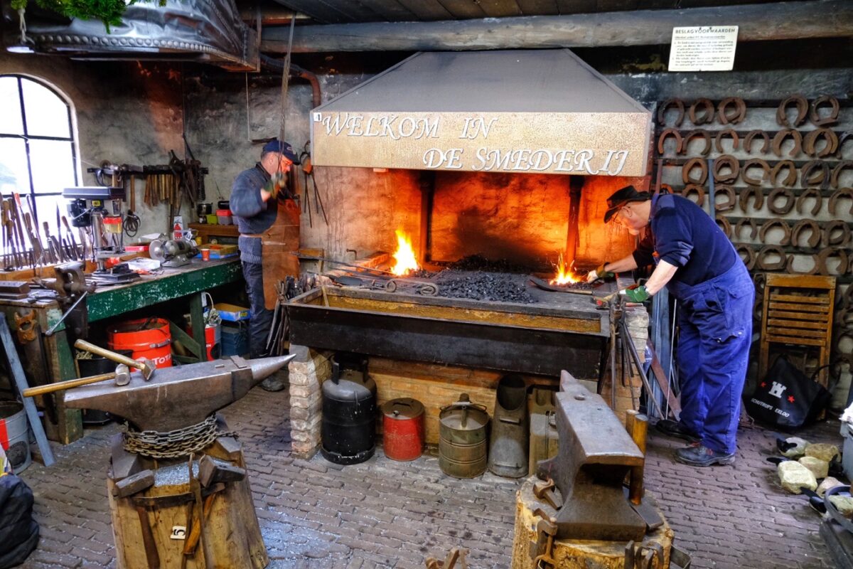De smederij bij openluchtmuseum Ellert & Brammert in Schoonoord