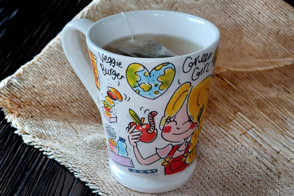 Blond beker Love Green Girl